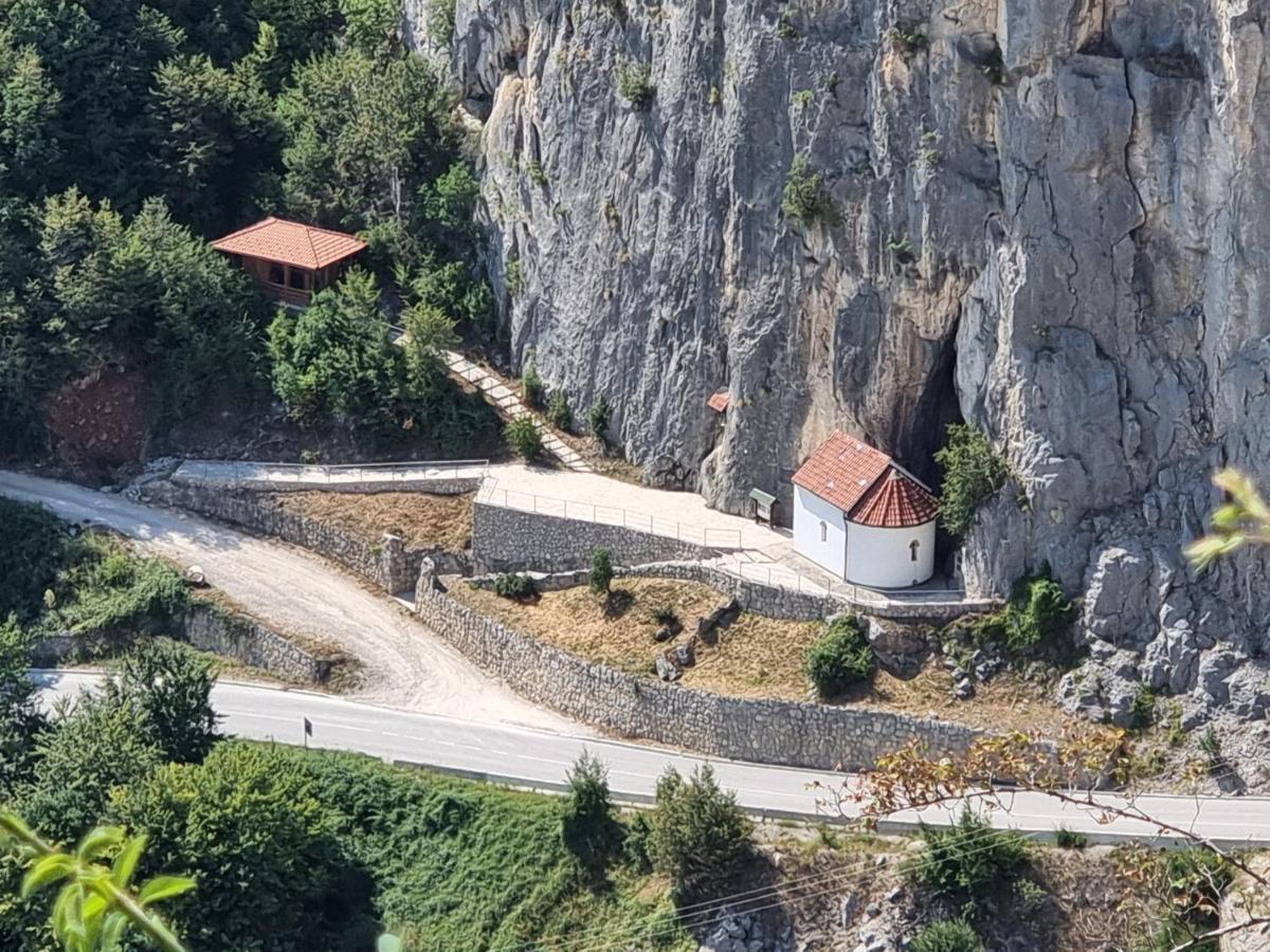Lux Smestaj Ivanjicki Konaci Ivanjica Zewnętrze zdjęcie