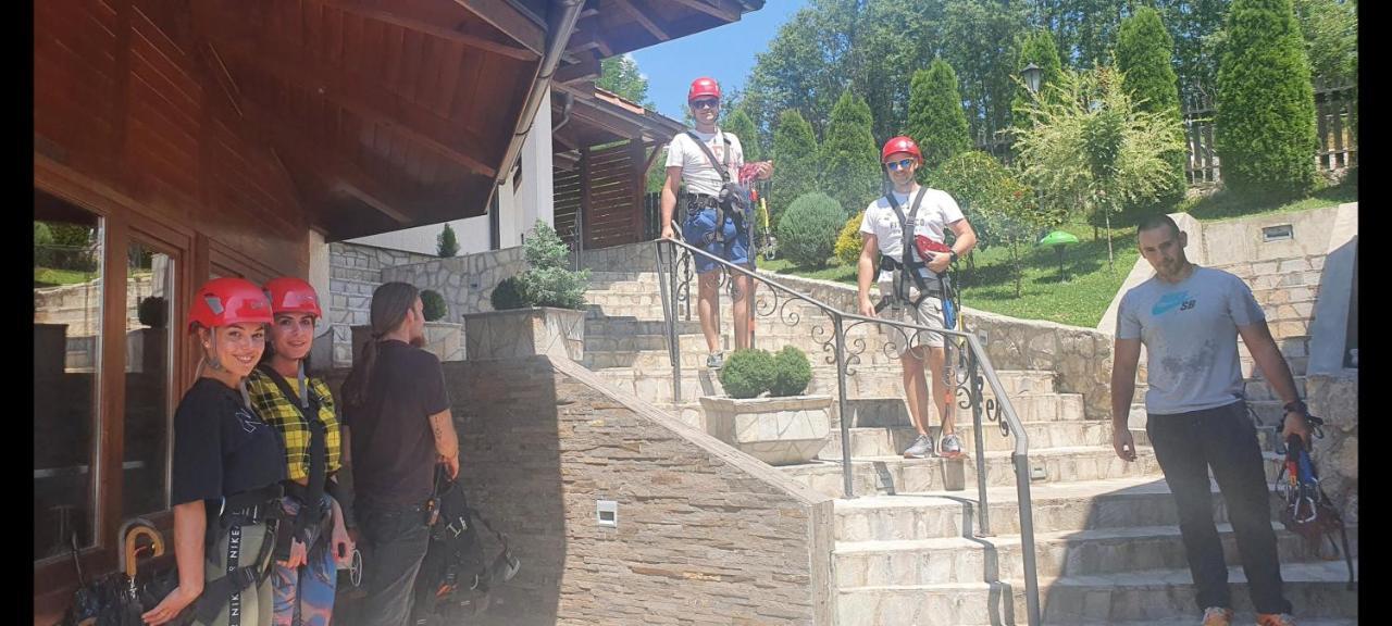Lux Smestaj Ivanjicki Konaci Ivanjica Zewnętrze zdjęcie